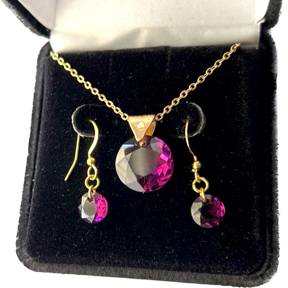 🎁 Swarovski crystal Necklace earring set - Picture 2 of 5
